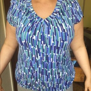 Apt 9 Blue vertical design top